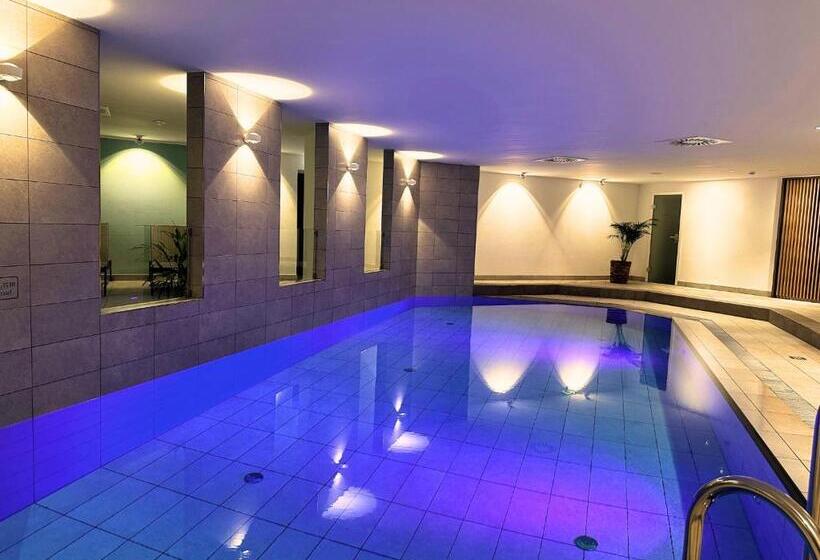 ホテル Augustiner