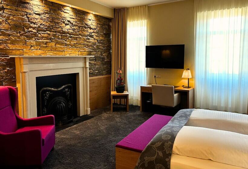 ホテル Augustiner