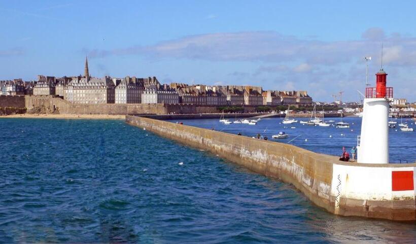 Logis Maison Vauban Hotel St Malo