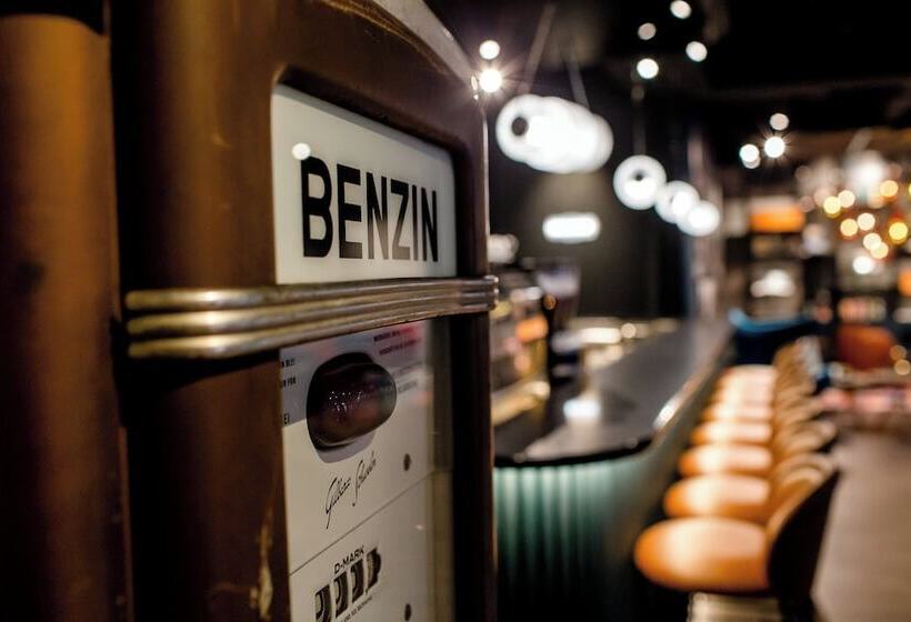 Motel One Frankfurt Eastside