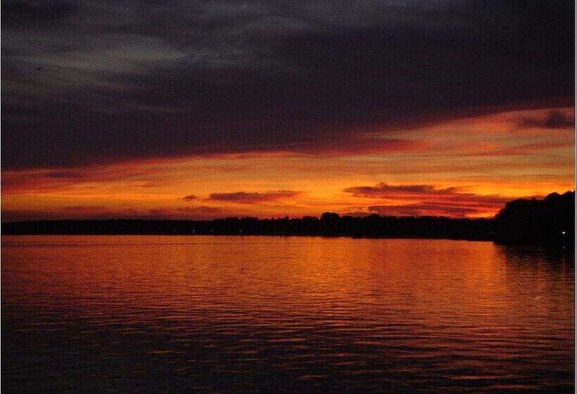 Müritz Hotel Harmonie Inkl Wellnessbereich