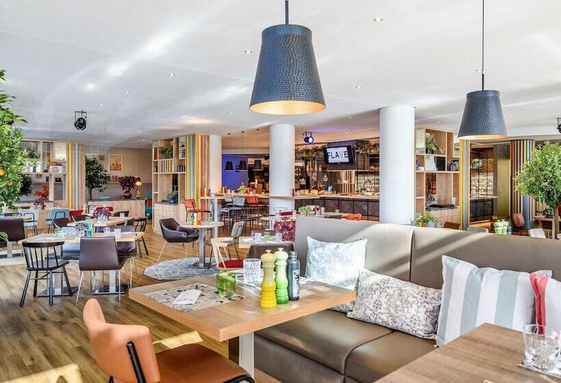 Novotel München Airport Newly Renovated