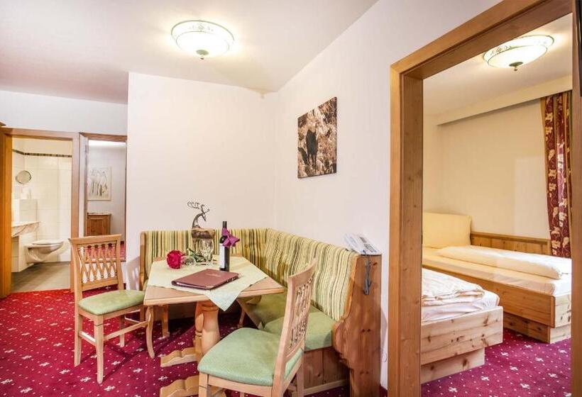 Sporthotel Tirolerhof