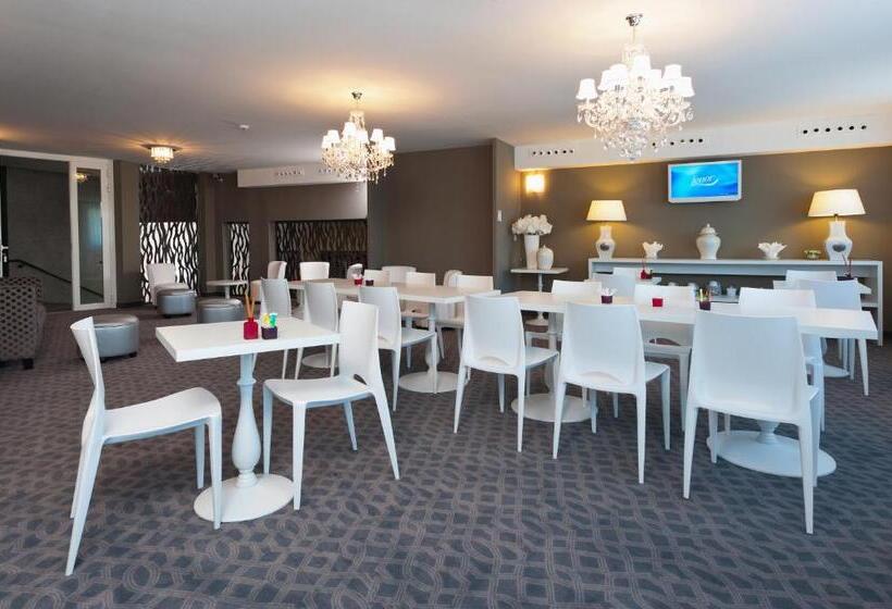 Ténéo Apparthotel Talence
