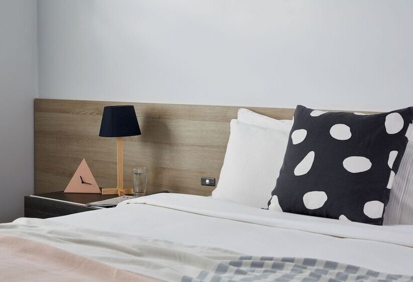 Tyrian Serviced Apartments Fitzroy