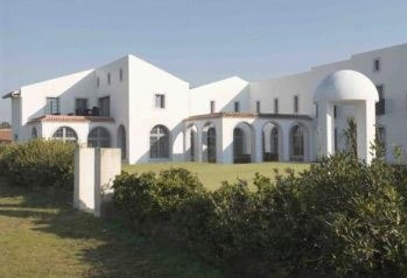 Villa Clara, Résidence Face à L Océan Et Au Golf De Chiberta