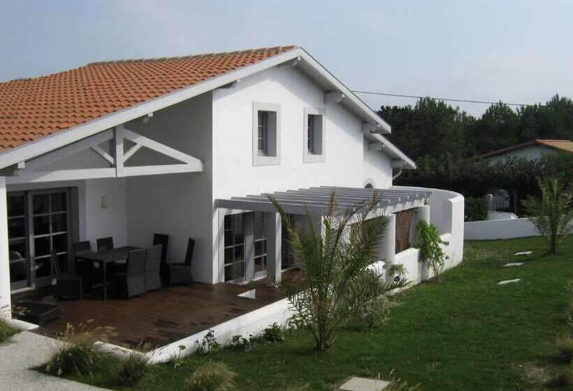 Villa Clara, Résidence Face à L Océan Et Au Golf De Chiberta