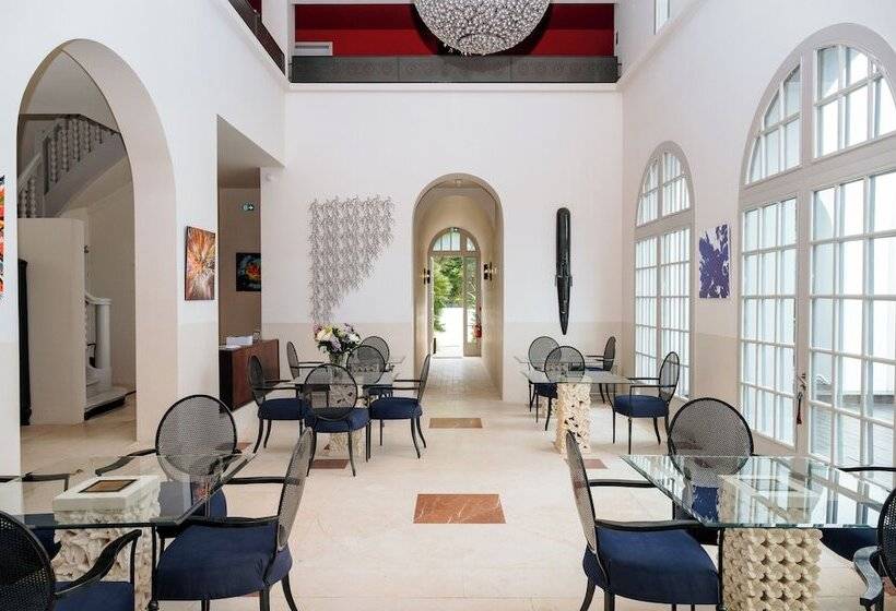 Villa Clara, Résidence Face à L Océan Et Au Golf De Chiberta