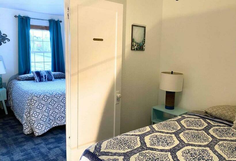 فندق صغير The Tides Inn