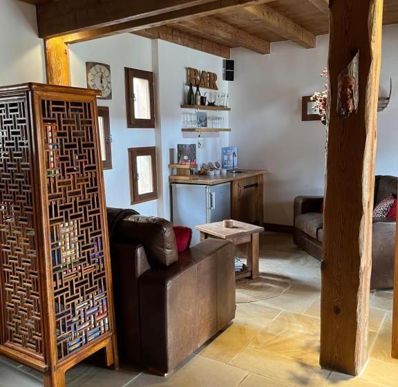 צימר Chalet Le Pery