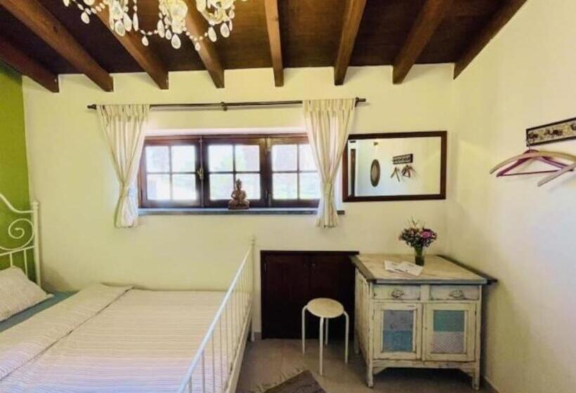 تختخواب و صبحانه Da Silva Surfcamp  3 Bettzimmer Mit Frühstück