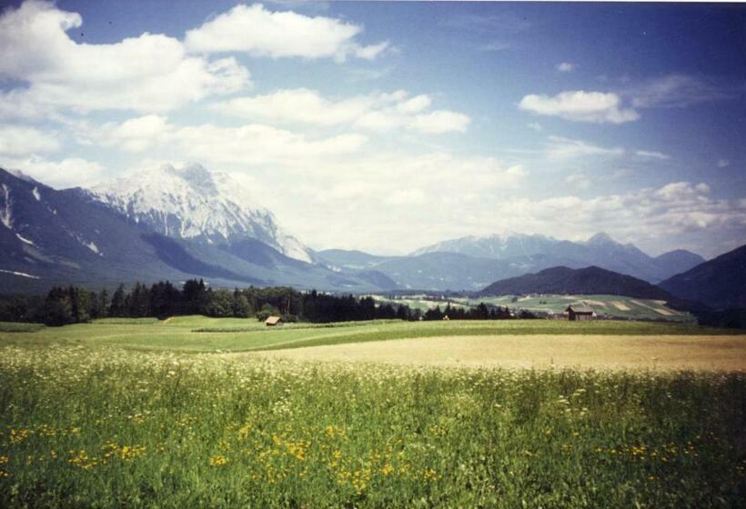 مبيت وإفطار Haus Schweigl