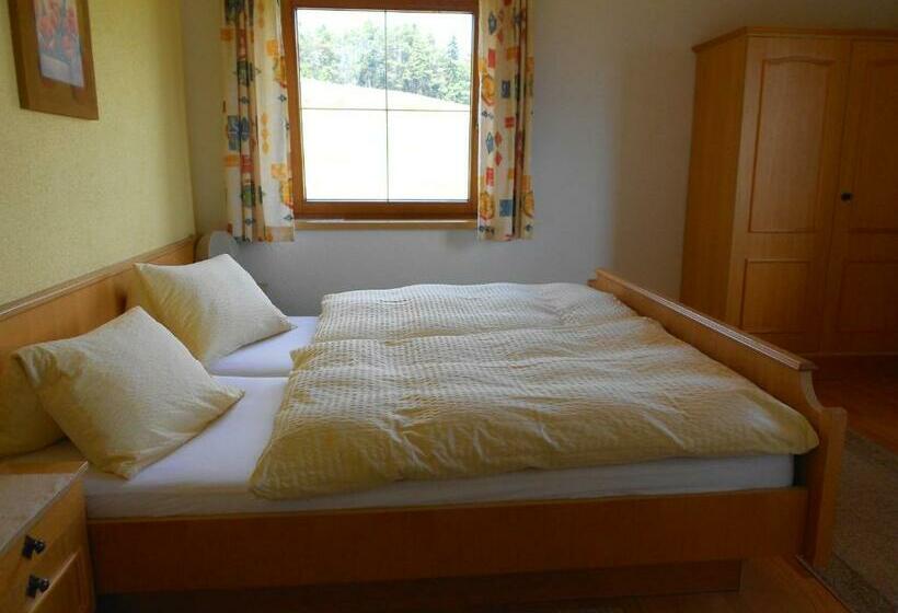 مبيت وإفطار Haus Schweigl