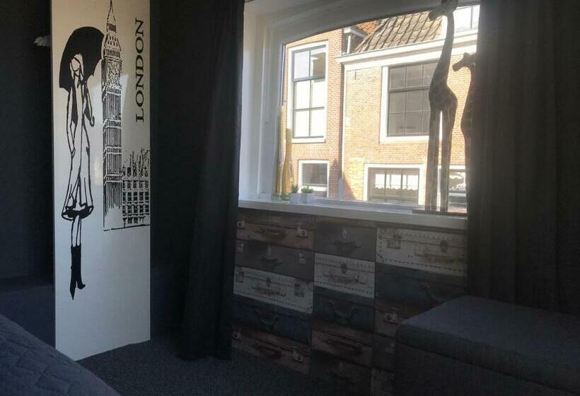 민박 Homestay Harlingen