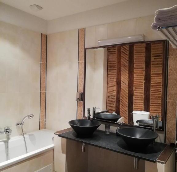 مبيت وإفطار Manoir De La Touche