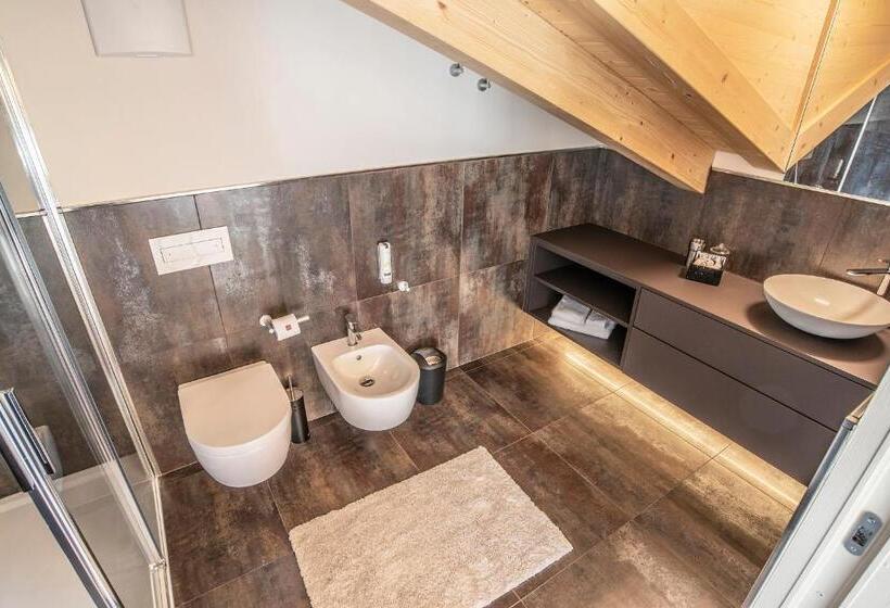 مبيت وإفطار Montanara Chalet