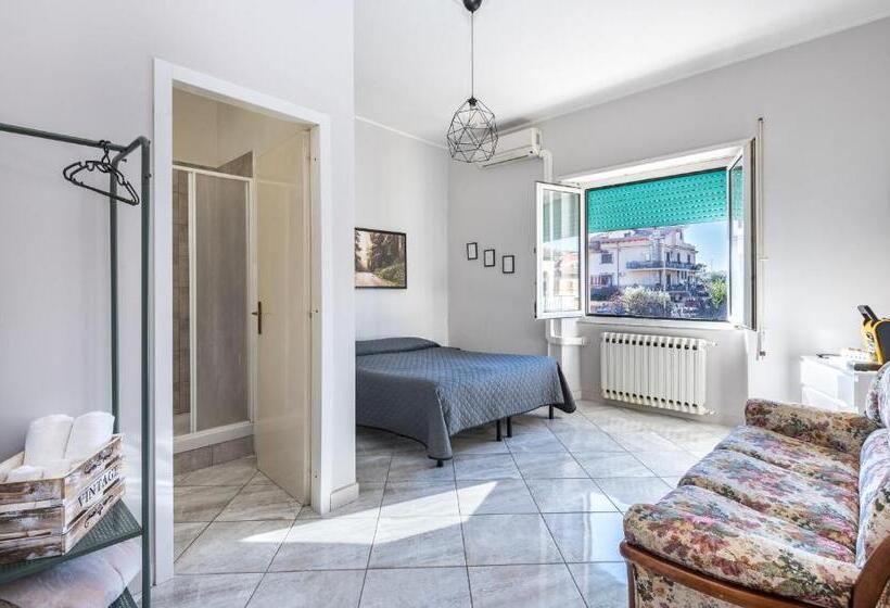 민박 Travelershome Ciampino Rooms