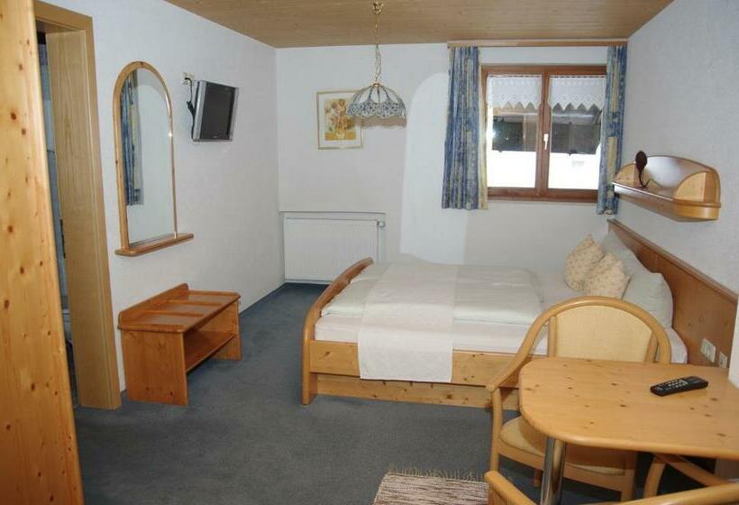 مبيت وإفطار Wohlfühlpension Tirolerhof