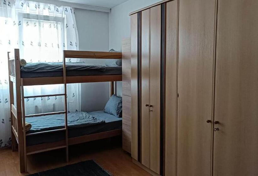 هاستل City Park Apartments