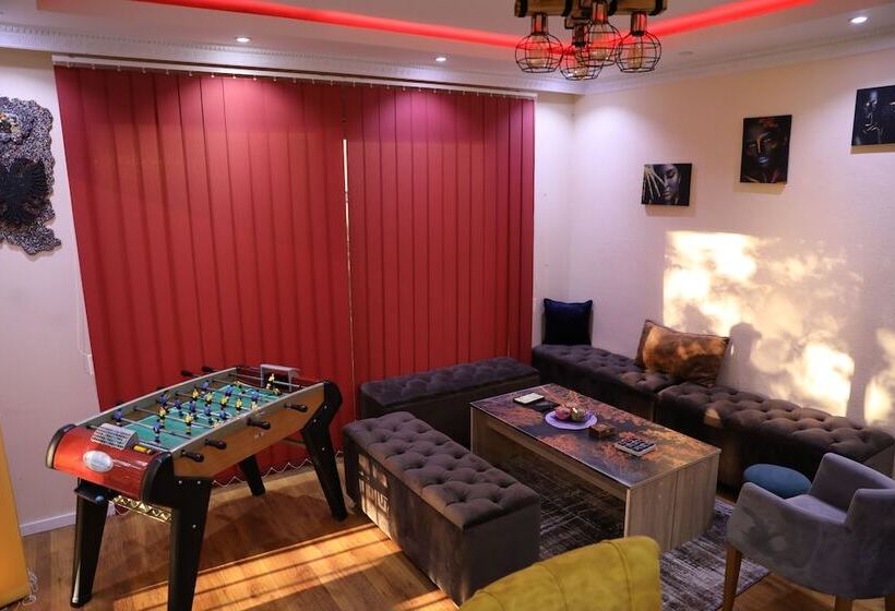 هاستل City Park Apartments