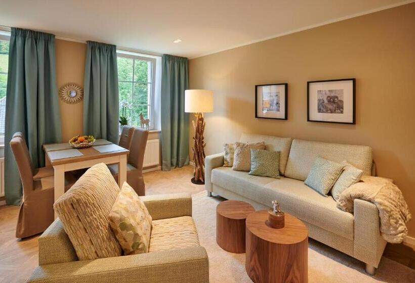 Herrenhaus Kallbach   4 Sterne Superior