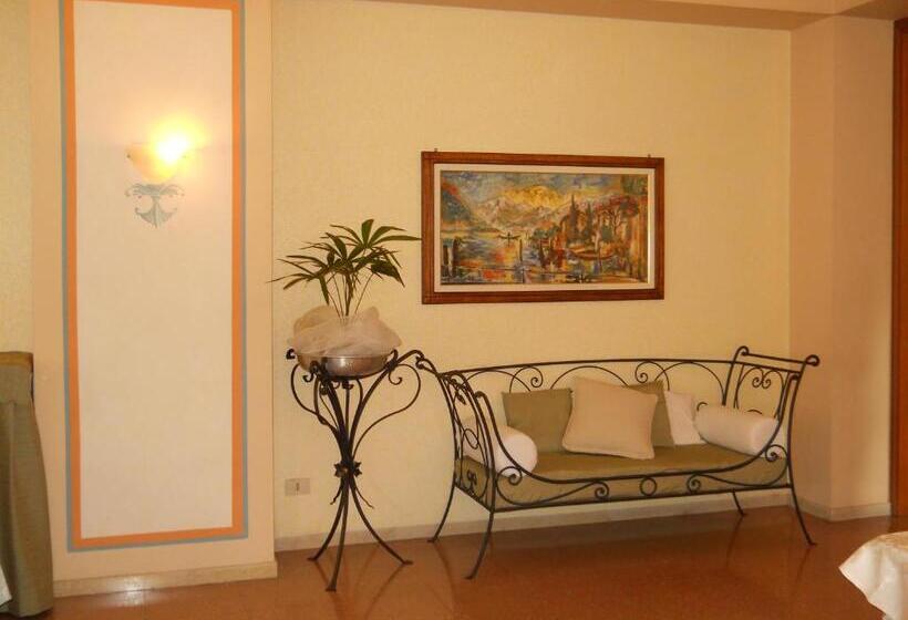 בית מלון כפרי Albergo Ristorante Aquila