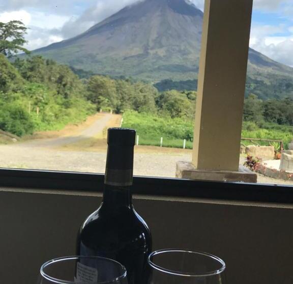 酒店 Arenal Roca Suites