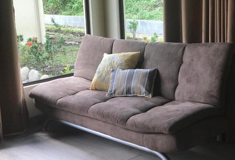 酒店 Arenal Roca Suites