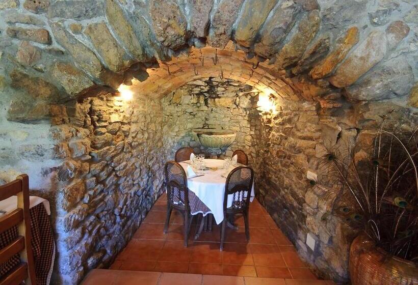 ホテル Els Torrents