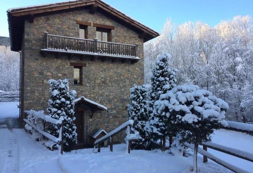 ホテル Els Torrents