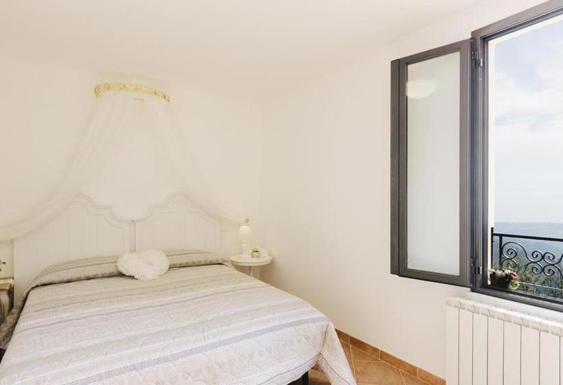 ホテル Ristorante Pintadera