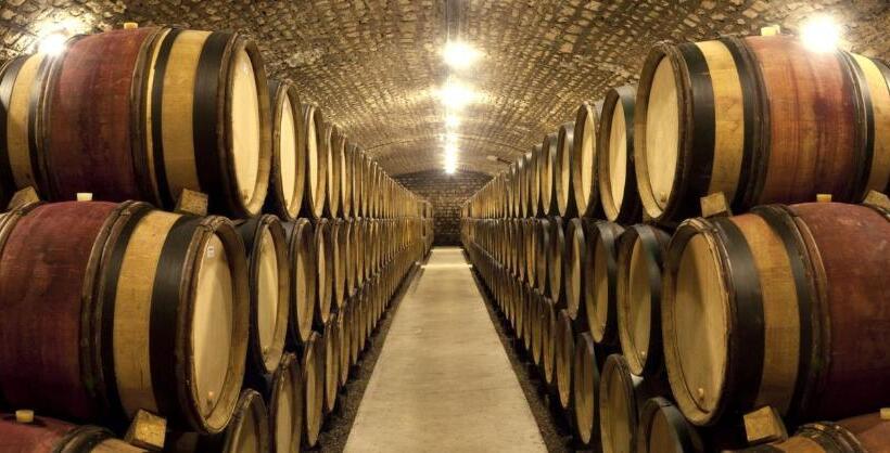 فندق La Maison Du Tonnelier   élégance & Tradition Sur La Route Des Grands Crus De Bourgogne