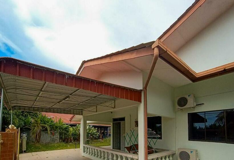 فندق Oyo 90238 Just Homestay