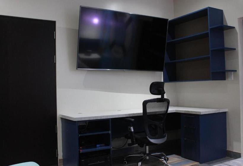 ホテル Rancho Haas