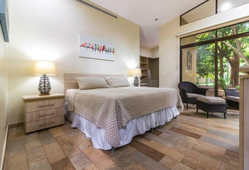 ホテル Rancho Haas