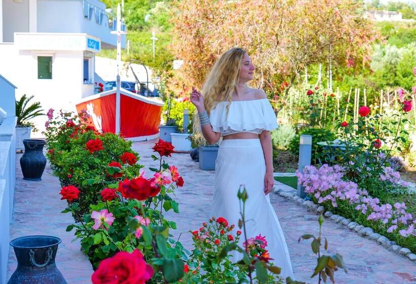 酒店 Two Mermaids Ksamil