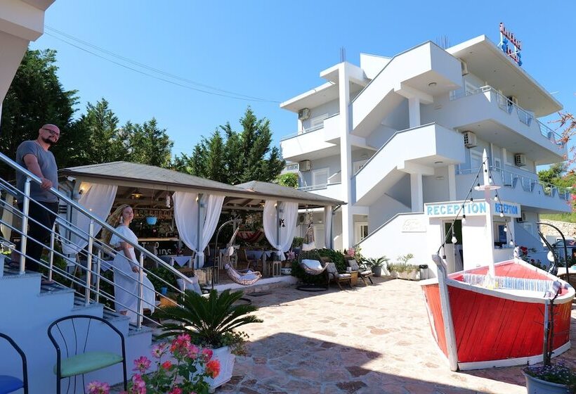 酒店 Two Mermaids Ksamil