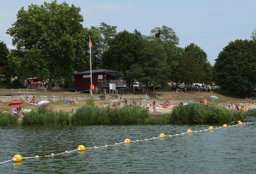 בית מלון כפרי Village Loisirs De Goule