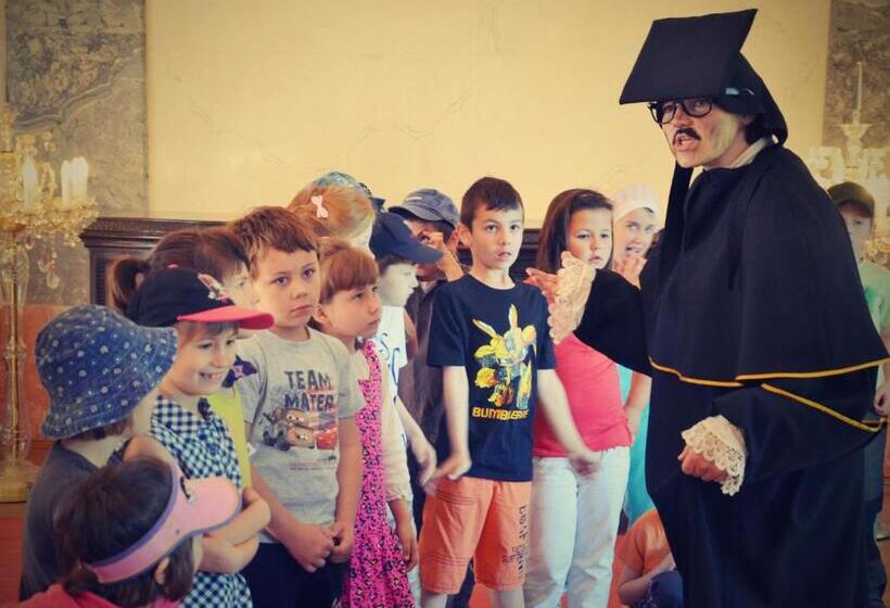 호텔 Zámek Potštejn