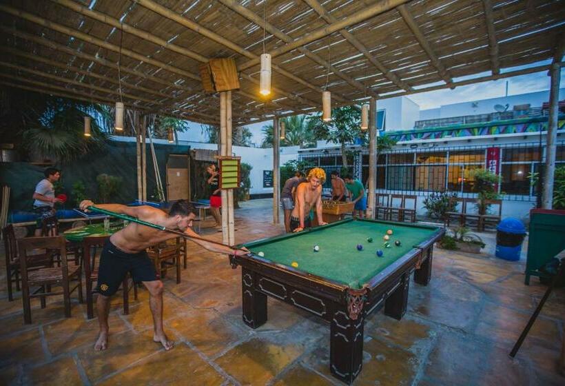 Viajero Paracas Hostel