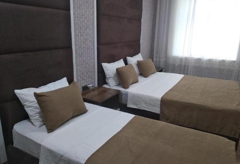 مُتل Allseasons Hotel Gabala With A Hot Outdoor Pool ,sauna And Waterfall