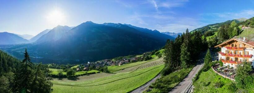 Mountain Village Hasenegg