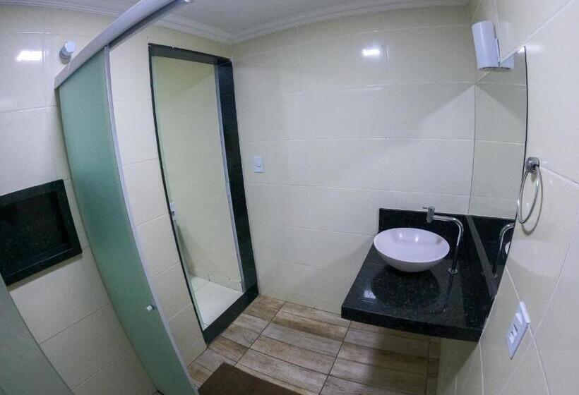 膳宿费 Alice Suites