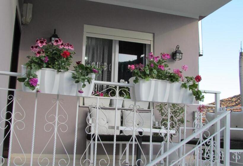 פנסיון Apartment Koka