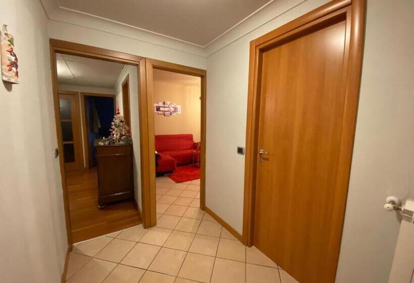 膳宿费 Appartamento Quadrifoglio