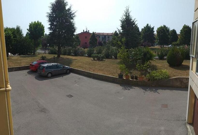 膳宿费 Appartamento Quadrifoglio