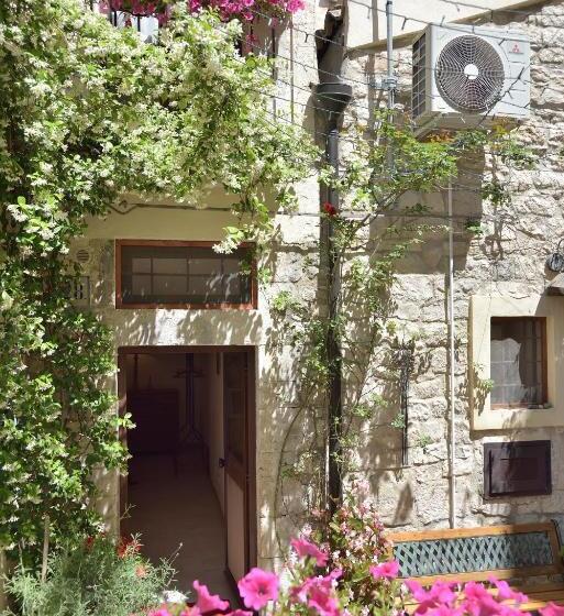 پانسیون Case Del Vicolo Stretto