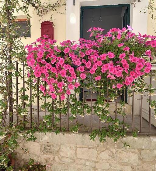 پانسیون Case Del Vicolo Stretto