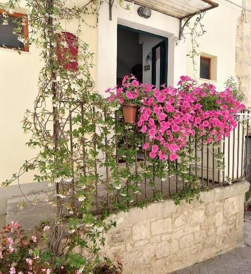 پانسیون Case Del Vicolo Stretto