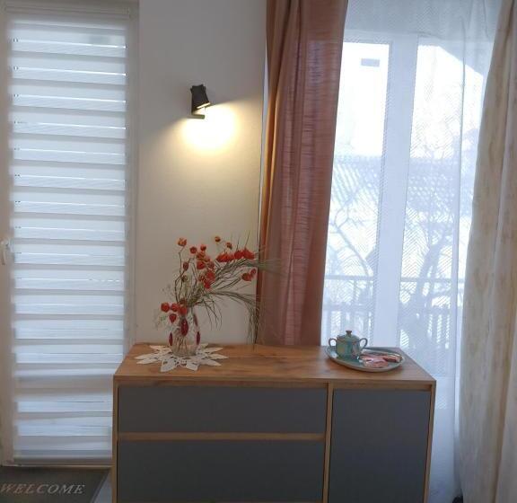 پانسیون Family Apartments Dorobok